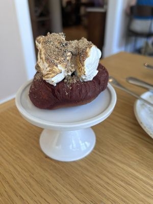 Maude & the Bear by null