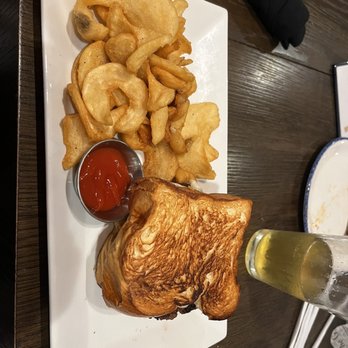 Jasper's - Patty Melt - New American Near Me - Nashville, Tennessee