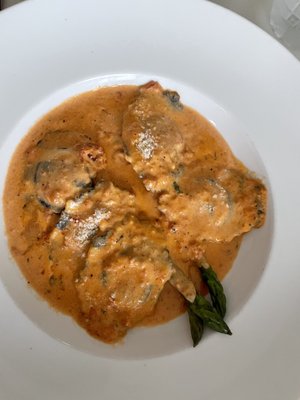 Borghi's By The Bay by null