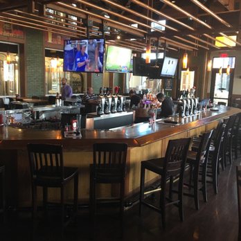 Rock Bottom Restaurant & Brewery - Bar - American Near Me - Colorado Springs, Colorado