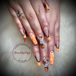 Daniel Nail Spa - Done by Lily
IG@danielnailspa
Text 980-205-5289 for an appointment!