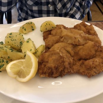 Café Central - Veal - Cafes Near Me - Vienna, 9 Café Central - Veal - Cafes Near Me - Vienna, 9