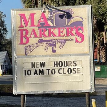 Ma Barkers Hideaway Bar