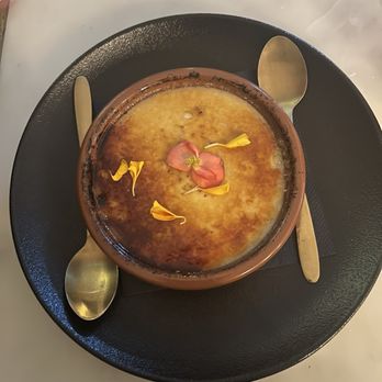 Meatless District - Creme bule - Vegan Near Me - Amsterdam, New Hampshire
