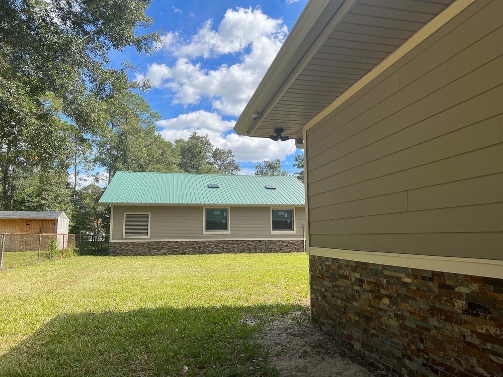 Slide of D&D Construction Services