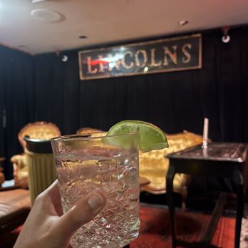 Lincolns - Lounges Near Me - Portland, Maine