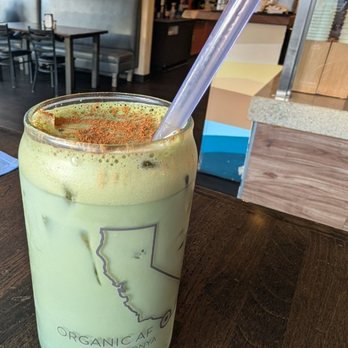 GOODONYA Organic Eatery - Matcha drink - Coffee & Tea Near Me - Encinitas, California