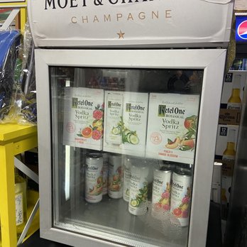 Capone's Flicker Lite Liquors - Beer, Wine & Spirits Near Me - Hollywood, Florida