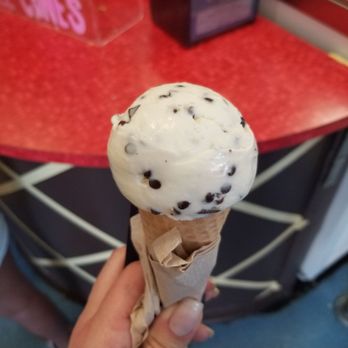 The Charmery Hampden - Ice Cream & Frozen Yogurt Near Me - Baltimore, Maryland