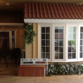 Smart Roofing - Mississauga office showroom - Siding Near Me - Mississauga, Ontario Smart Roofing - Mississauga office showroom - Siding Near Me - Mississauga, Ontario