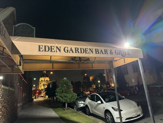 Eden Garden Bar & Grill by null