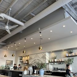 Holsem Coffee - Interior