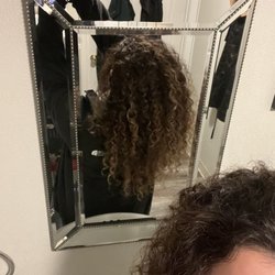 Bobby Pins Salon - Before (5 minutes before haircut)