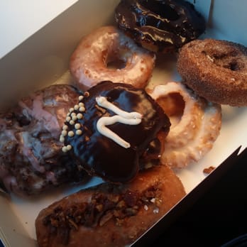 Stan's Donuts & Coffee - Donuts Near Me - Chicago, Illinois Stan's Donuts & Coffee - Donuts Near Me - Chicago, Illinois