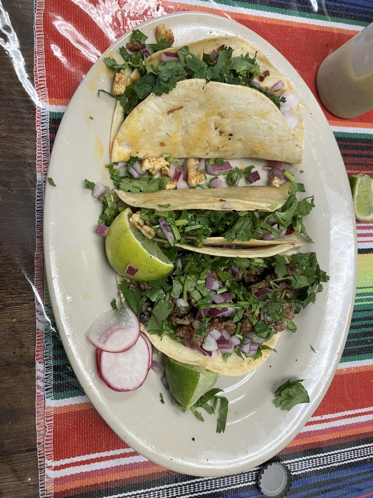 Tacos El Costeno 2