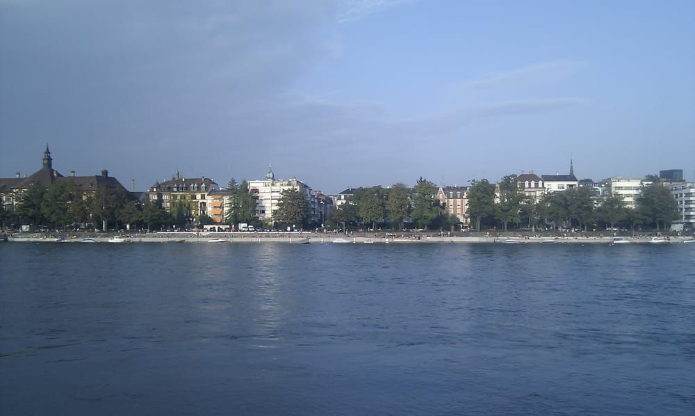 Rheinufer Kleinbasel