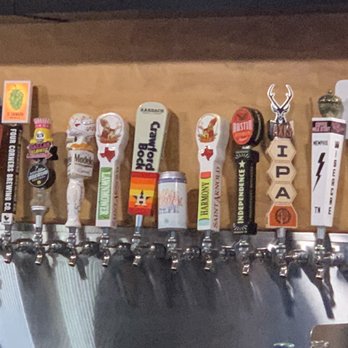 El Camino SA - Draft Beers - Food Trucks Near Me - San Antonio, Texas