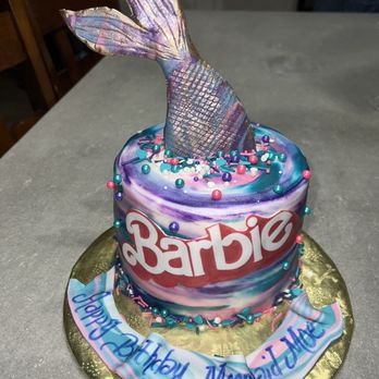 Sweet Kream Bakery - Birthday Cake! - Bakeries Near Me - Chesapeake, Virginia