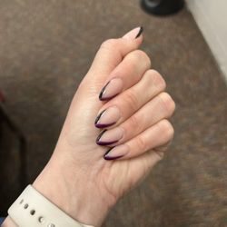 Colorist Nails & Spa - Nails