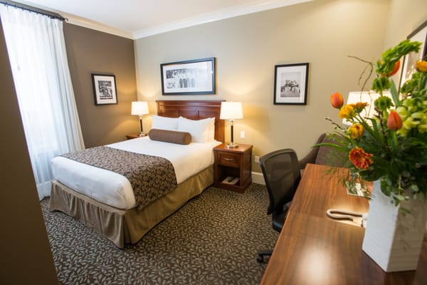 Hume Hotel & Spa by null
