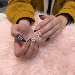 My nails!!! My nails!!!