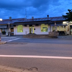 Handymarkt Konstanz - HandyMarkt Konstanz am Abend beleuchtet