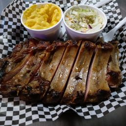 Fantastic ribs and sides. Fantastic ribs and sides.