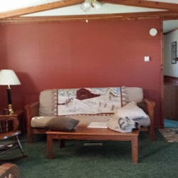Big Cedar RV Park - Living room