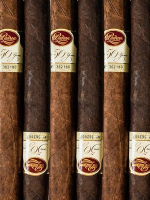 CDM Cigars by null