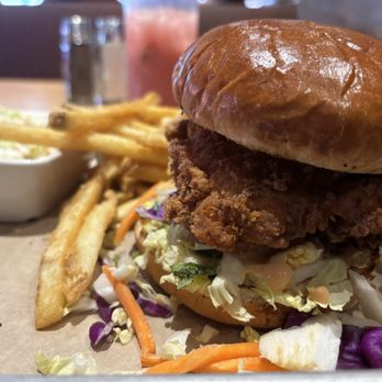BJ's Restaurant & Brewhouse - Chicken Sandwich - American Near Me - San Jose, California BJ's Restaurant & Brewhouse - Chicken Sandwich - American Near Me - San Jose, California