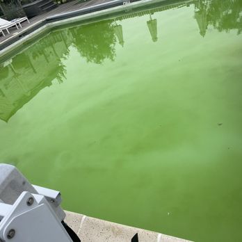 Block Island Beach House - Day 4 dirty pool - Hotels Near Me - New Shoreham, Rhode Island
