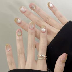 Qingmu Nail & Spa