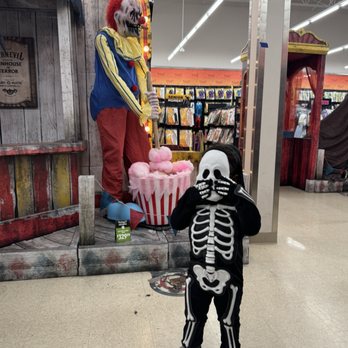 Spirit Halloween - Costumes Near Me - Round Rock, Texas