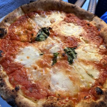 La Bussola - Margherita - Pizza Near Me - Florence, FI