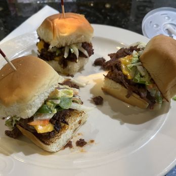 The River Wilderness Club - Delicious bbq beef sliders with pineapple slaw for happy hour - $10! - Sporting Goods Near Me - Parrish, Florida