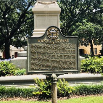 Wright Square - Parks Near Me - Savannah, Georgia