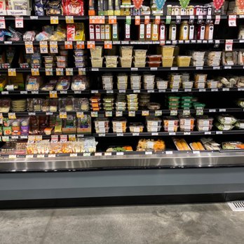 Sprouts Farmers Market - shelves of food - Grocery Near Me - Stuart, Florida
