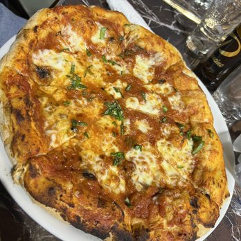 Azz! - Margarita pizza - Italian Near Me - Sorrento, NA Azz! - Margarita pizza - Italian Near Me - Sorrento, NA