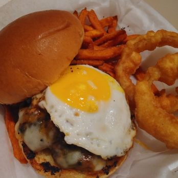 Old Mill Brewpub - Brew Pub burger - American Near Me - Lexington, South Carolina