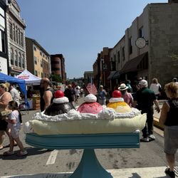 Latrobe City Fountain - Banana split festival 2024