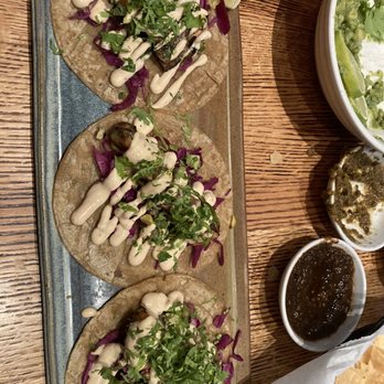 Nada - Mexican Near Me - Columbus, Ohio