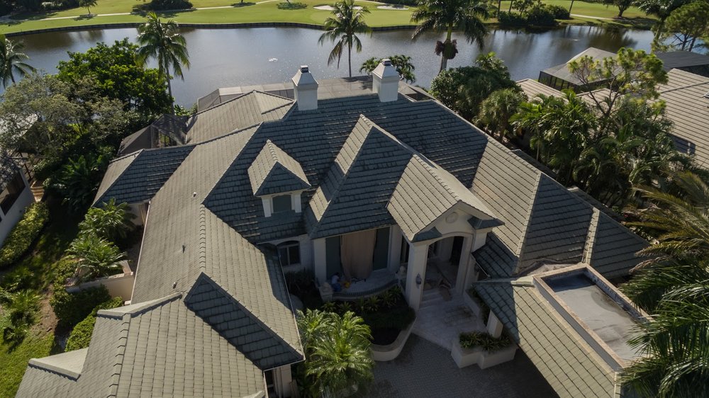 Slide of D.R. Martineau Roofing & Construction