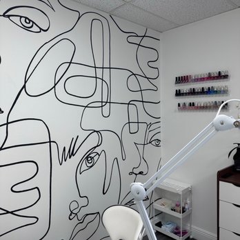 Next Level Nails - Nail Salons Near Me - Hollywood, Florida