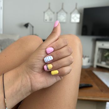 Gloss Nail Bar and Spa - Back to school nails! - Nail Salons Near Me - Enfield, Connecticut Gloss Nail Bar and Spa - Back to school nails! - Nail Salons Near Me - Enfield, Connecticut