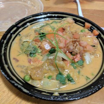 MAKANMAKAN - Curry shrimp. Yes please! - Indonesian Near Me - Sandy, Utah