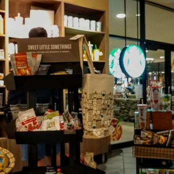 Starbucks - Coffee & Tea Near Me - Honolulu, Hawaii Starbucks - Coffee & Tea Near Me - Honolulu, Hawaii