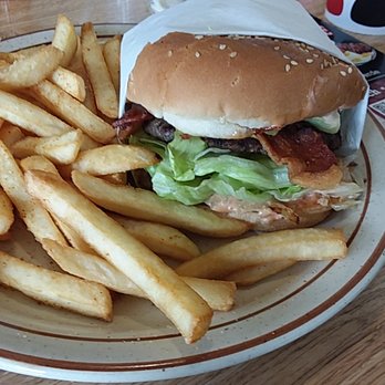 Terry's Cafe - Bacon Avocado Burger - Mexican Near Me - Stanton, California