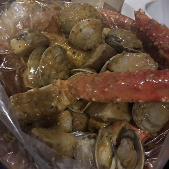 Oceanic Boil - Clams and king crab in lemon pepper - Cajun/Creole Near Me - Jackson Heights, New York Oceanic Boil - Clams and king crab in lemon pepper - Cajun/Creole Near Me - Jackson Heights, New York