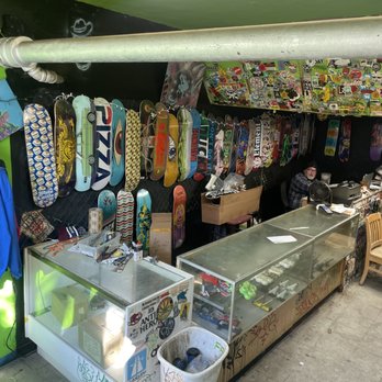 WILSON YARDS SKATEBOARD SHOP - CLOSED - Updated August 2025