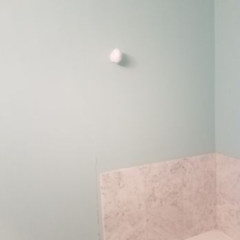 GB Painters Company - Master Bath before (teal color) - Painters Near Me - Chicago, Illinois